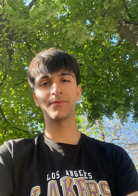 Я Эмиль, 19, из Баку, ищу знакомство для открытые отношения