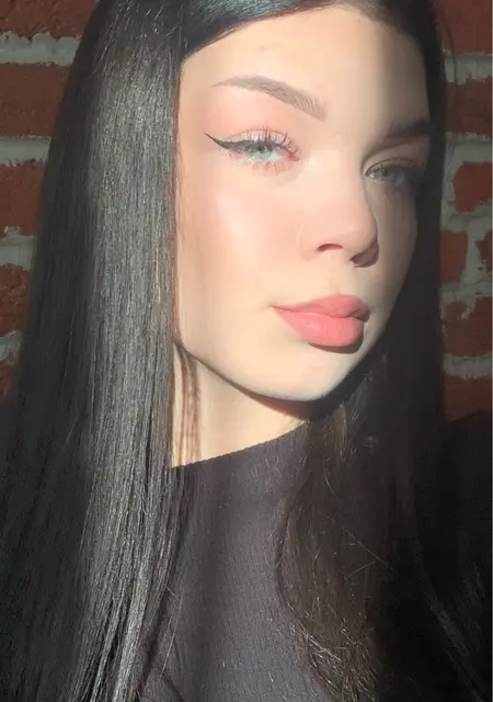 Я Marymuse, 18 років з Львів, шукаю знайомство для спілкування