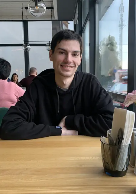 Я Oleksii, 18 років, знайомлюсь на одну ніч у Вінниці