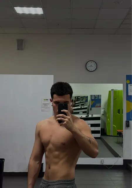 Саша из Хельсинки, мне 20, познакомлюсь для вирта