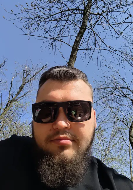 Алексей из Макеевки, ищу на сайте дружбу