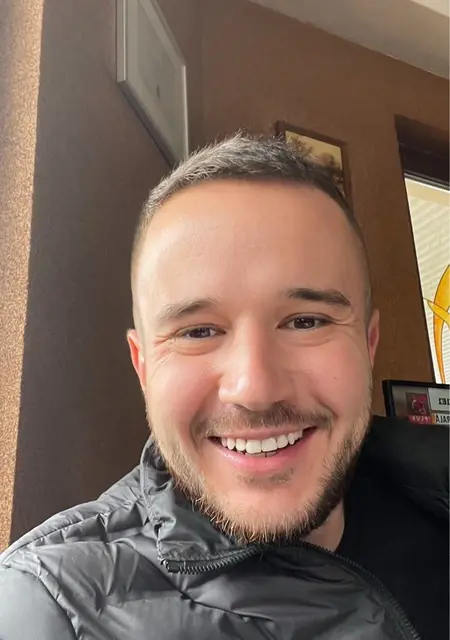 Marco из Бухареста, мне 26, познакомлюсь без обязательств