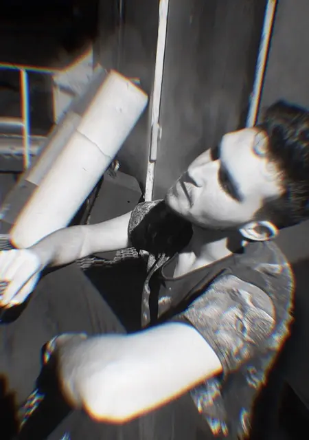 Влад из Черкасс, мне 20, познакомлюсь для вирта