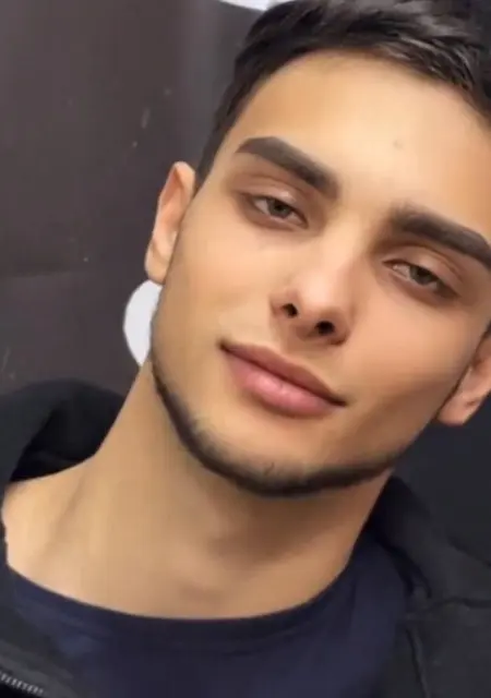 Никита из Брюсселя, ищу на сайте знакомства на одну ночь