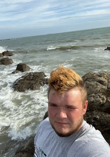 Я Michal, 21, знакомлюсь без обязательств в Остшешув