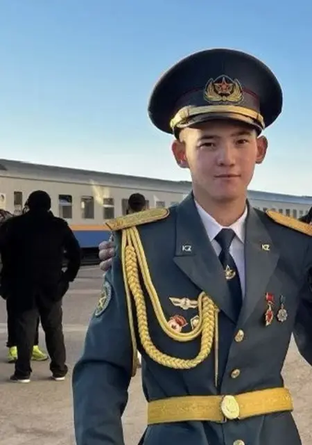 Салауат из Франкфурта-на-майне, ищу на сайте знакомства на одну ночь