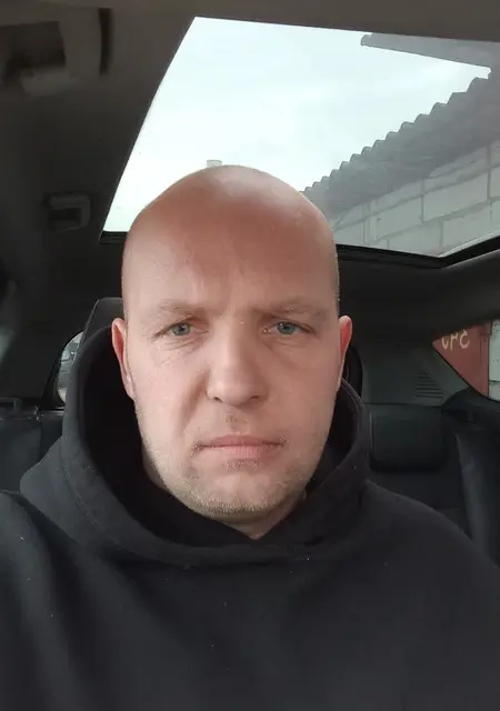 Я Саша, 36, знакомлюсь без обязательств в Осиповичах