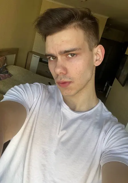 Я Максим, 25, знакомлюсь без обязательств в Минске