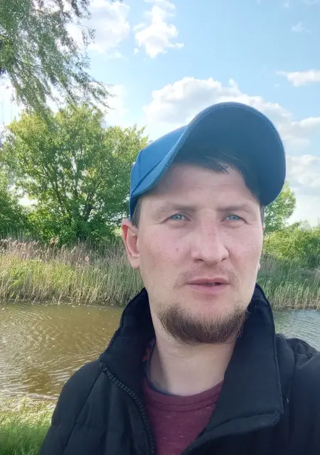 Я Віталій, 35 років з Ірпінь, шукаю знайомства без зобов'язань