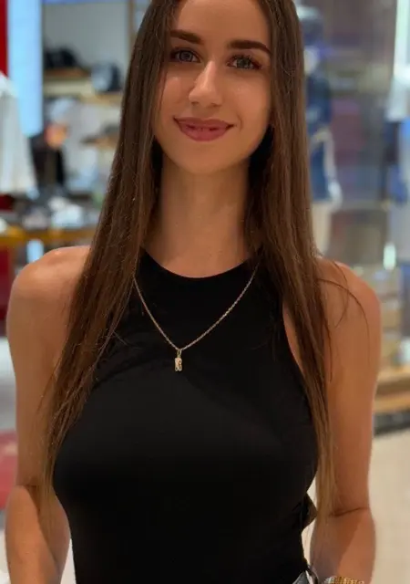 Я Rosa, 28, знакомлюсь для постоянных отношений в Берлине