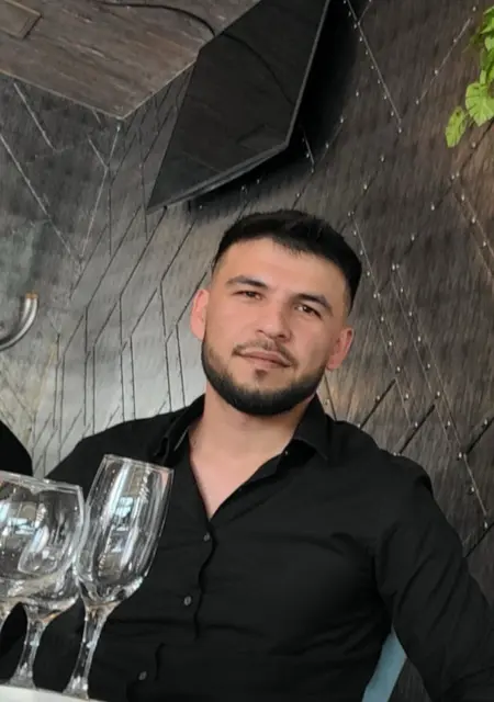 Alo из Парижа, ищу на сайте знакомства на одну ночь