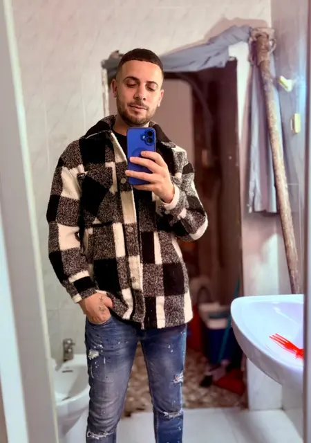 Я Miguel, 27, из Малаги, ищу знакомства на одну ночь