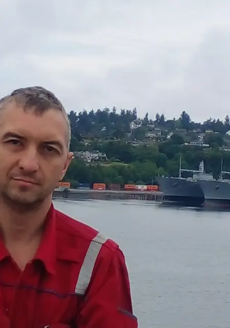 Валерий из Донецка, мне 45, познакомлюсь на одну ночь