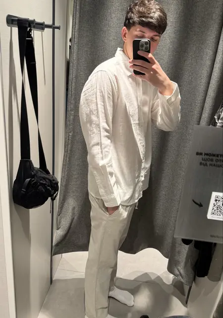 Я Владислав, 18 років, знайомлюсь для вірт у Дніпрі