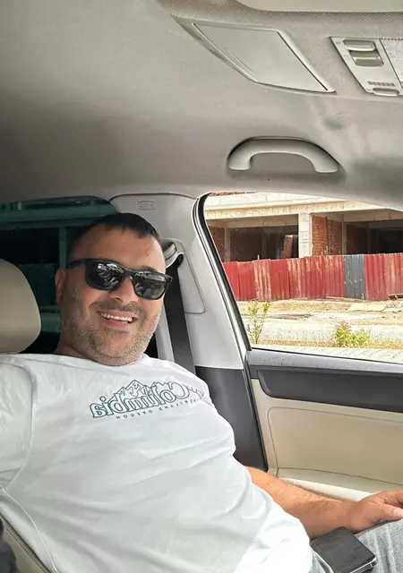 Я Seyhan, 35, из Измира, ищу знакомства без обязательств