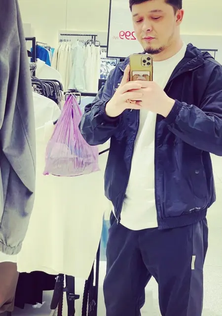 Ахрорчик из Берлина, мне 30, познакомлюсь для открытые отношения