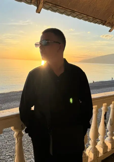 Заур из Баку, ищу на сайте знакомства на одну ночь