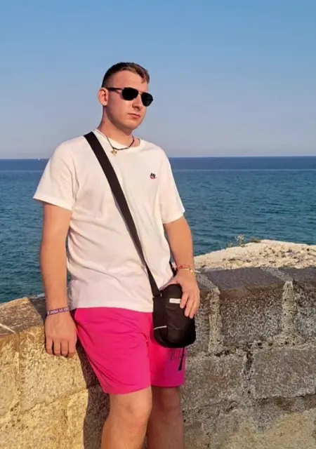 Marti de Gernika-Lumo, busco en el sitio relación a largo plazo