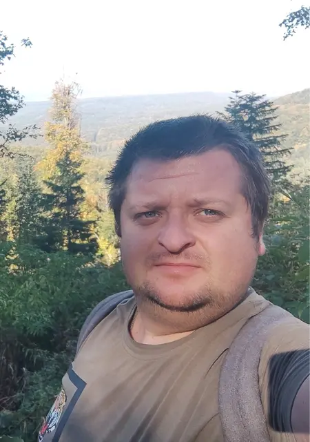 Я Василь, 34 років, знайомлюсь для постійних стосунків у Коломия