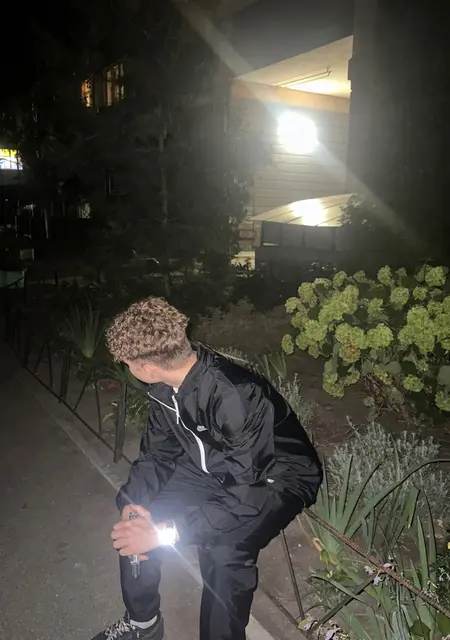 Dmitrij из Киева, ищу на сайте вирта