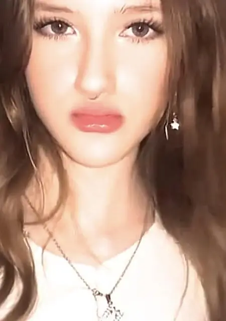 Из Канберры