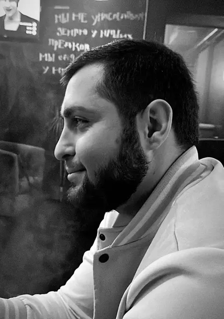 Я Alexi, 30, из Стокгольма, ищу знакомство для открытые отношения