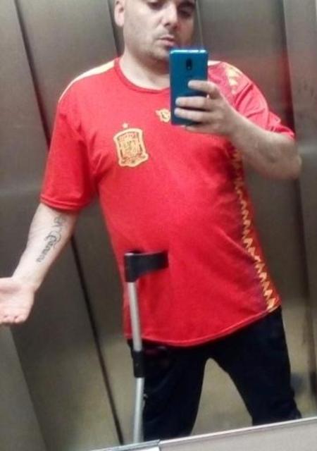 Soy Durix, 45 años de Vitoria, busco conocer gente para relación sin ataduras