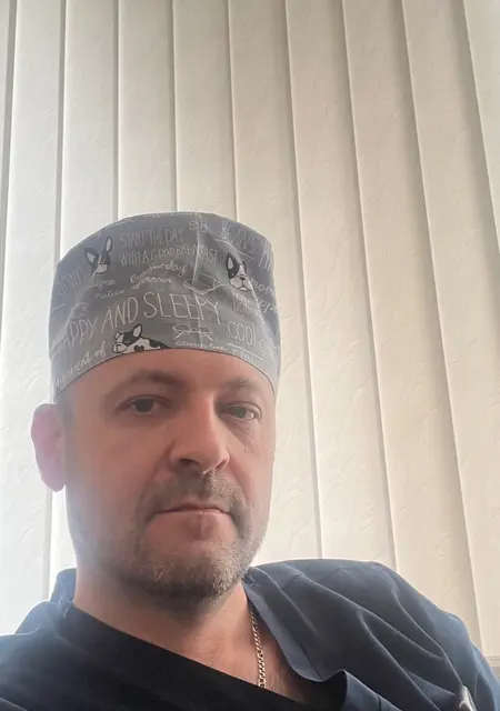 Саша из Тернополя, мне 49, познакомлюсь для открытые отношения