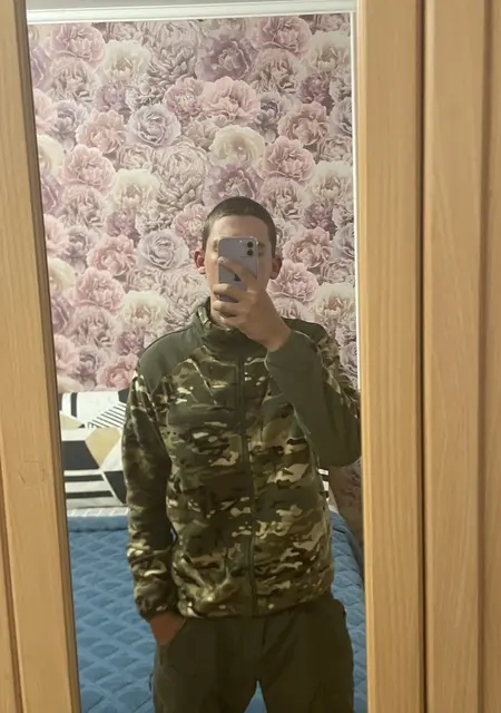 Я Кирилл, 18, знакомлюсь на одну ночь в Амстердаме