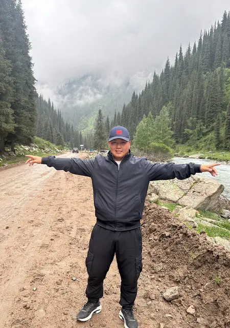 Я Ади, 23, из Бишкека, ищу знакомство для общения