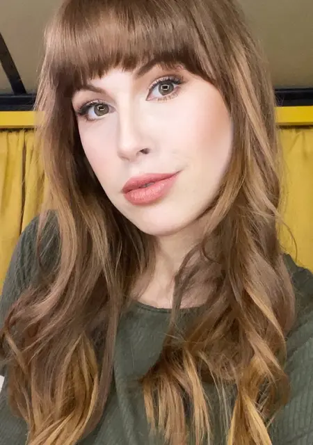 Leahsophia из Лондон, ищу на сайте постоянные отношения