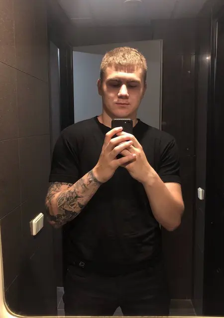 Bogdan из Киева, ищу на сайте знакомства на одну ночь