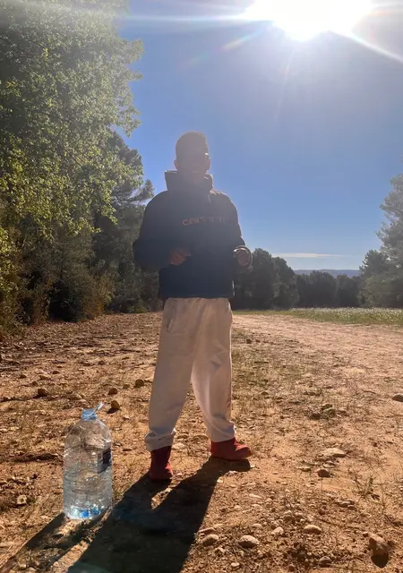 Pau de Vilafranca del Penedès, tengo 26 años, listo para conocer para relación sin ataduras