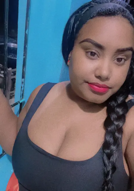 Я Alexandra, 25, знакомлюсь для открытые отношения в Санто-доминго Эсте