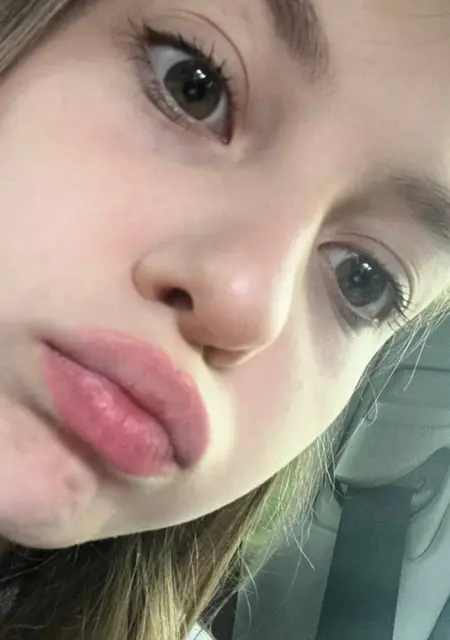 Daha из Одессы, мне 19, познакомлюсь для вирта