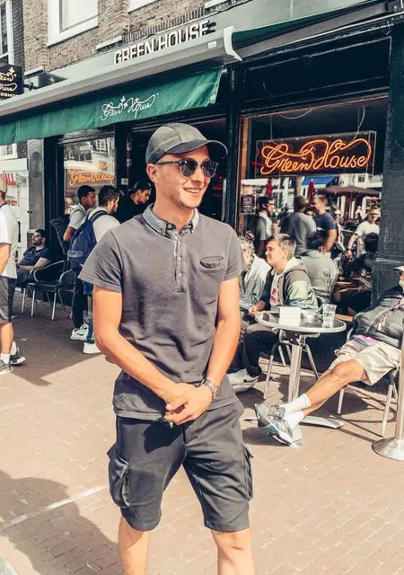 Voo з Яворів, шукаю на сайті знайомства на одну ніч