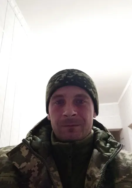 Сергій з Харкова, шукаю на сайті знайомства на одну ніч