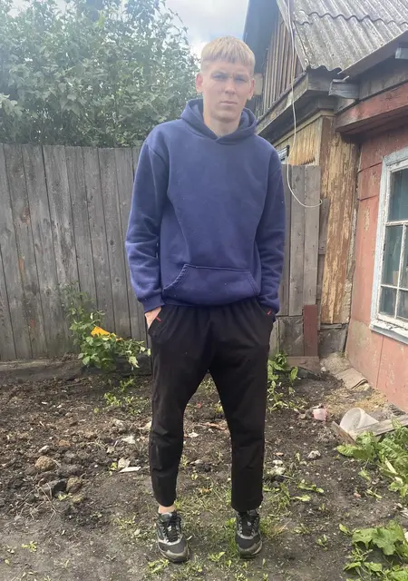 Я Максим, 19, из Петропавловска, ищу знакомство для общения