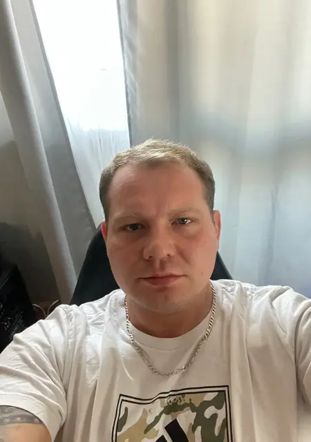 Petr из Праги, ищу на сайте знакомства на одну ночь