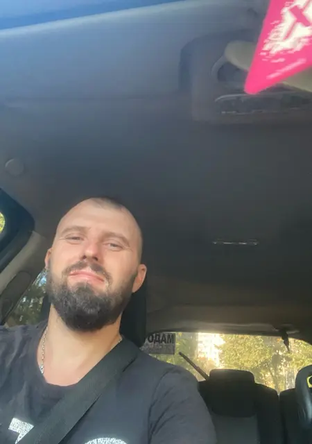 Александр из Мелитополя, мне 45, познакомлюсь на одну ночь