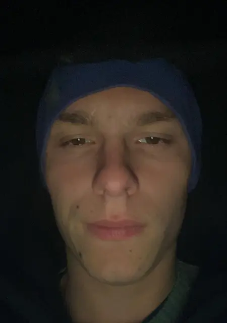Я Захар, 20, знакомлюсь для постоянных отношений в Налдвейке