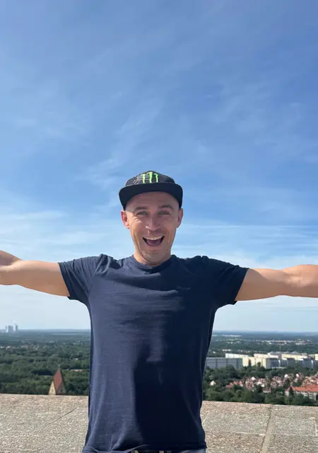 Валерій из Вроцлава, мне 31, познакомлюсь на одну ночь