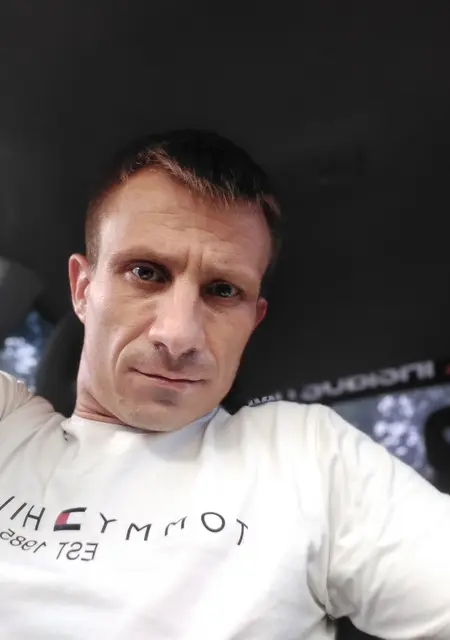 Seksik з Львова, шукаю на сайті знайомства без зобов'язань