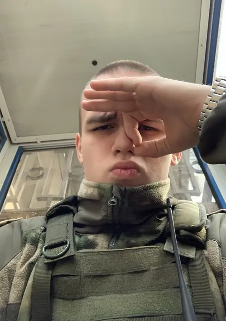 Данил из Мариуполя, мне 20, познакомлюсь на одну ночь