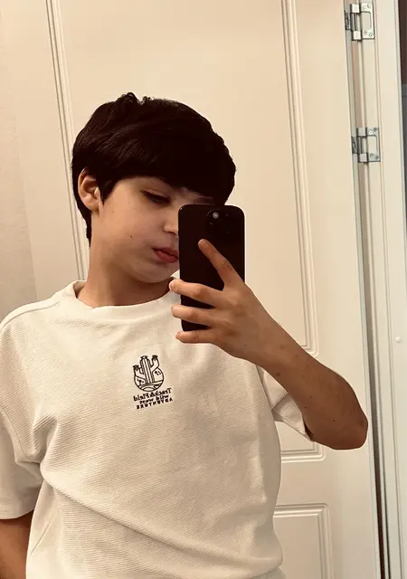 Я Никита, 20, из Баку, ищу знакомство для вирта