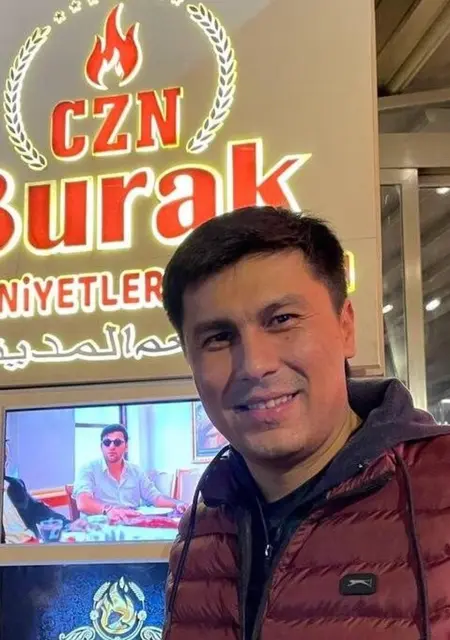 Я Crayzy Boy, 26, из Ташкента, ищу знакомство для открытые отношения
