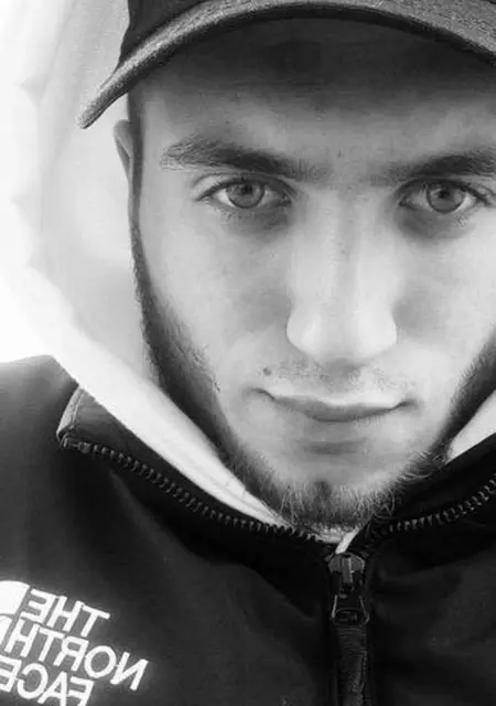 Александр из Варшавы, мне 21, познакомлюсь для общения