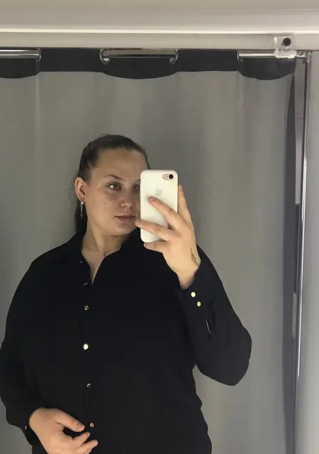 Я Ксения, 20, из Павлограда, ищу знакомства без обязательств