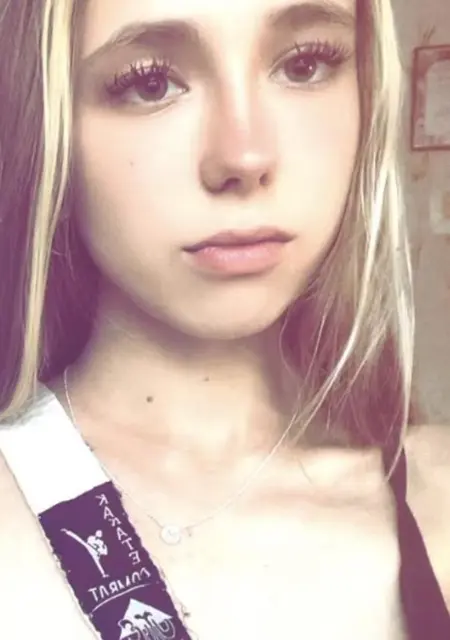 Я Катерина, 18, знакомлюсь без обязательств в Киеве