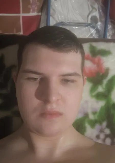 Ярослав з Запоріжжя, шукаю на сайті знайомства без зобов'язань